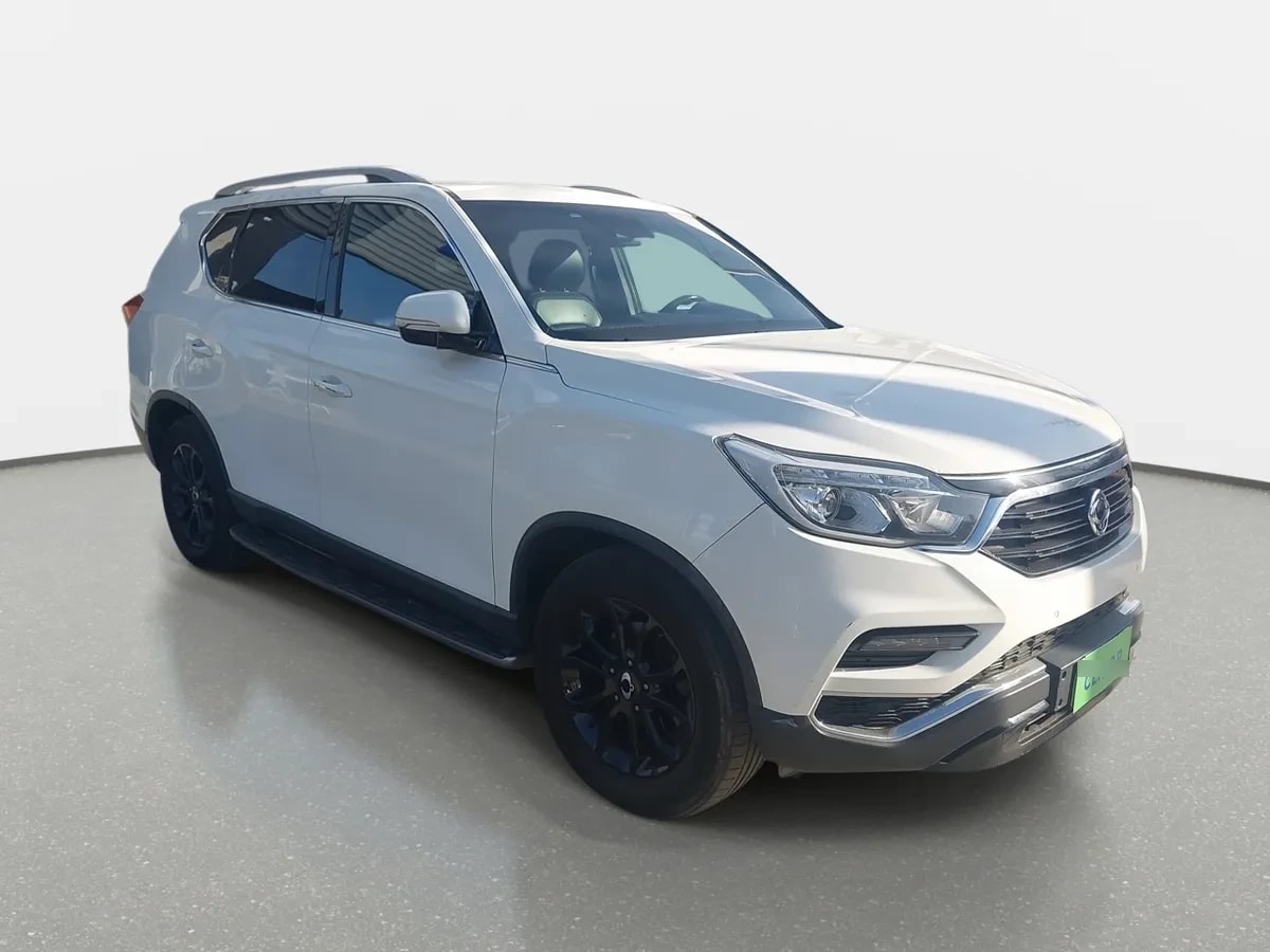 Ssangyong Rexton 2.2 Yrx201 Diesel 4x2 At 5p año 2018