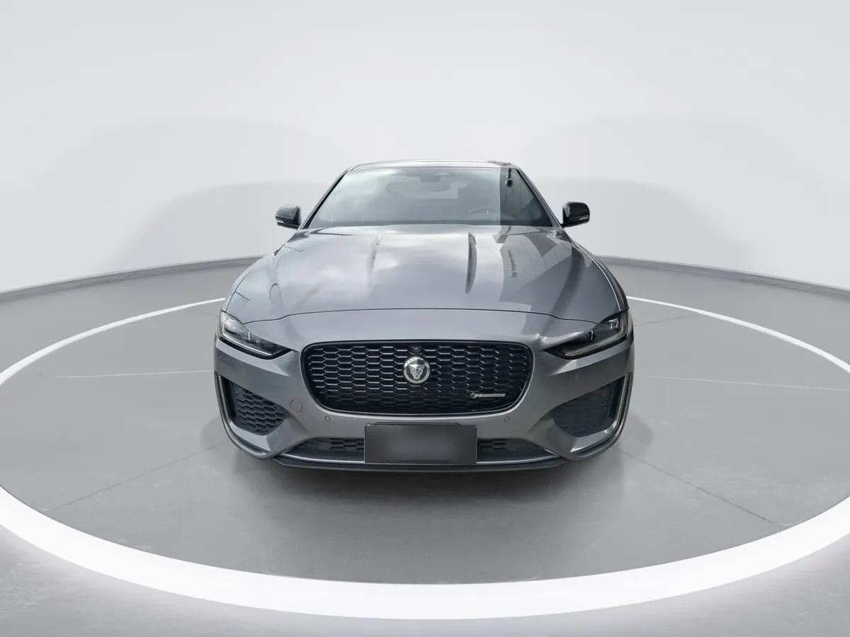 Jaguar Xe 2.0 R Dynamic S Rwd 4x2 250hp At 4p año 2024