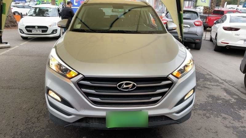 Hyundai Tucson 2.0 Gl Advance Nav 4x2 6mt 5p año 2017