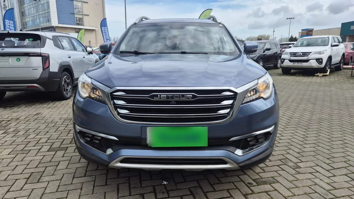 Jetour X70 1.5t Plus 4x2 At 5p año 2023
