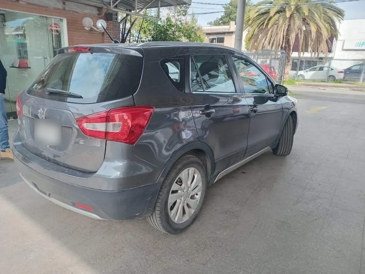 Suzuki S-Cross 1.6 Glx 4x2 At 5p año 2021