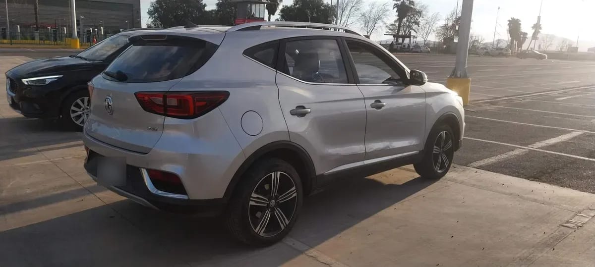 MG Mg Zs 1.5 Comfort 4x2 At 5p año 2021