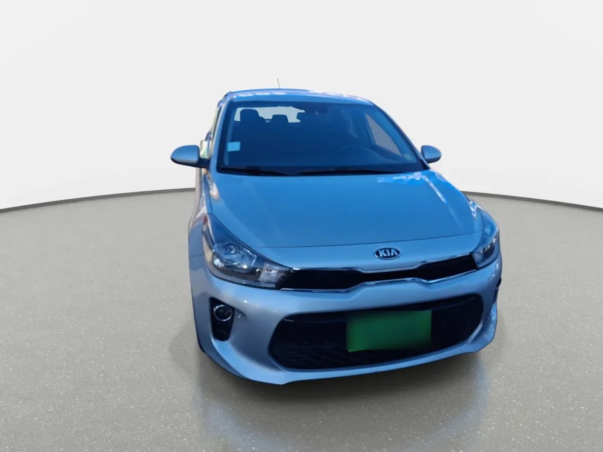 Kia Rio 5 1.4 Ex 4x2 Ac Ci 6mt 5p año 2021