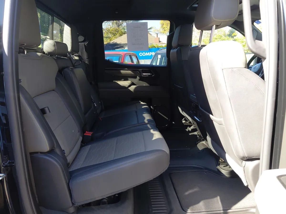 Chevrolet Silverado 6.2 Zr2 4x4 At 4p año 2023