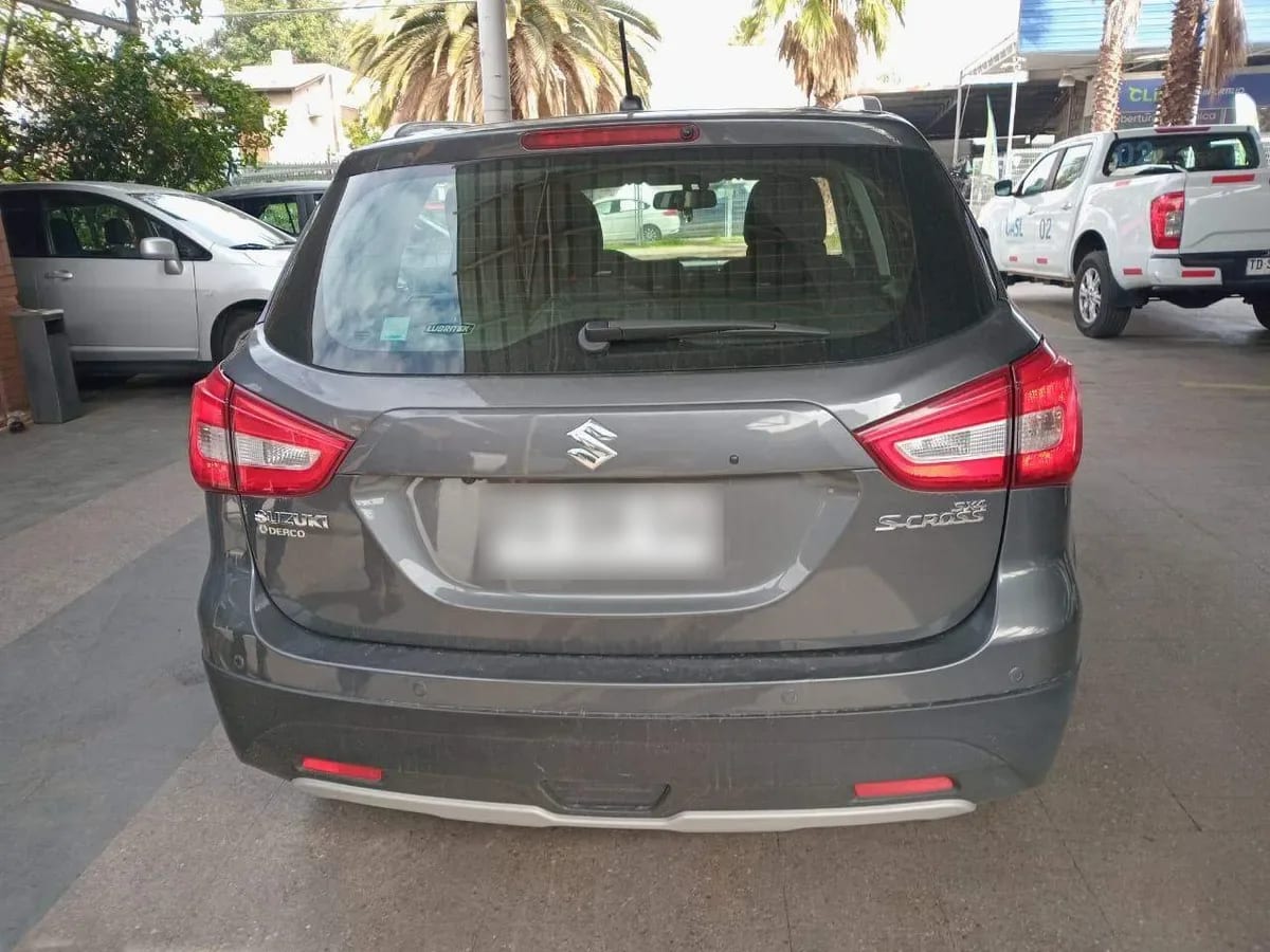 Suzuki S-Cross 1.6 Glx 4x2 At 5p año 2021