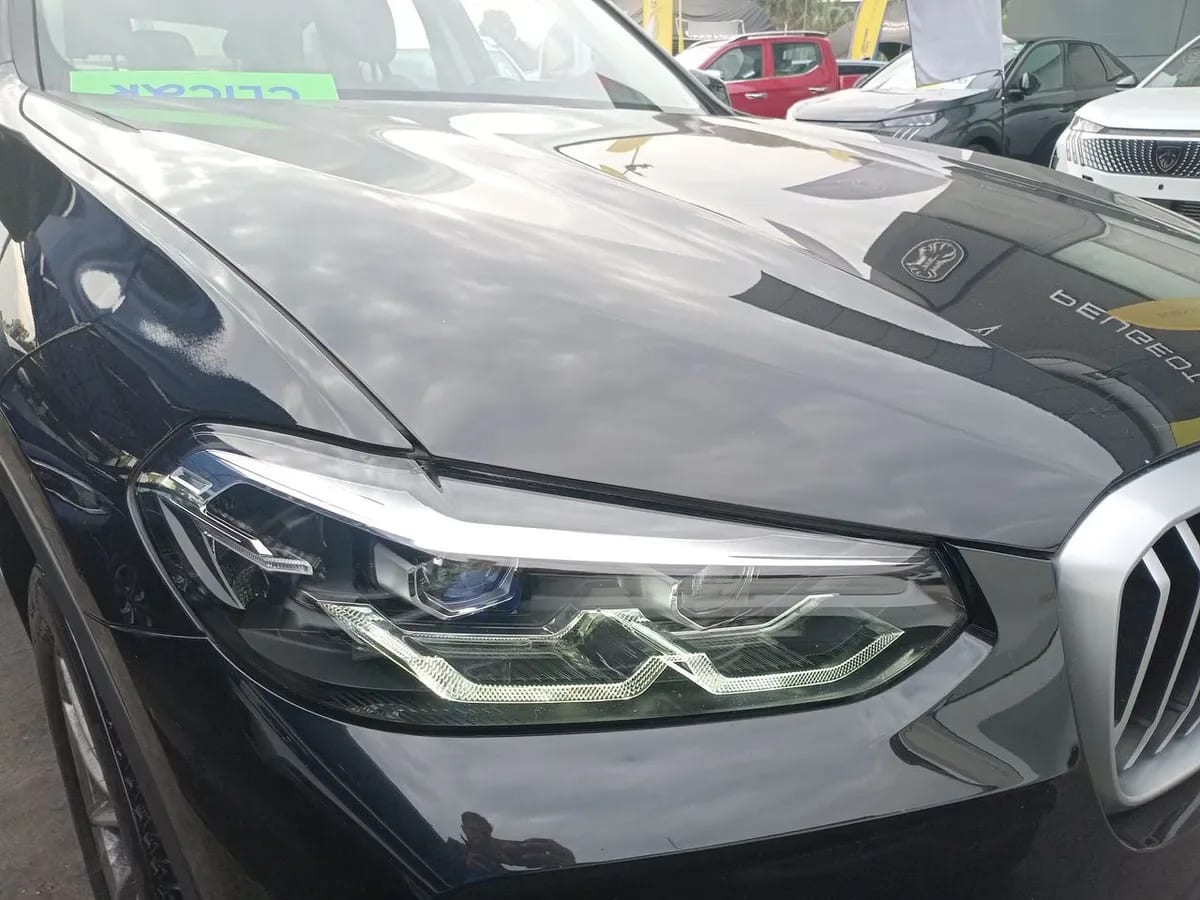 BMW X3 2.0 Dynamic Lci 20i S-Drive 4x2 At 5p año 2024
