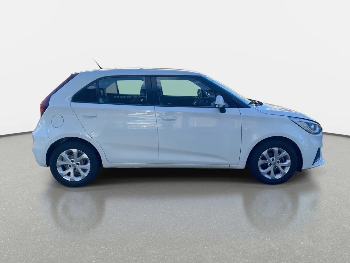 MG 3 1.5 Std 4x2 Hb At 5p año 2023