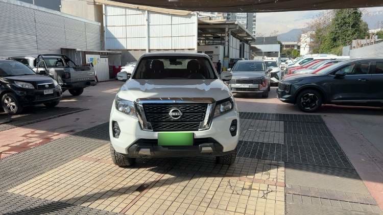 Nissan Navara 2.3d Xe Diesel 4x4 Dob.cab. At 4p año 2023