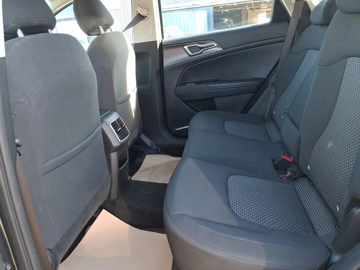 Kia Sportage 2.0 Ex Dies 2wd 8at 5p año 2025