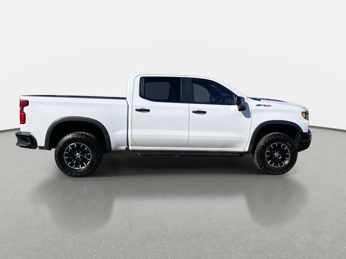 Chevrolet Silverado 6.2 Zr2 4x4 At 4p año 2023