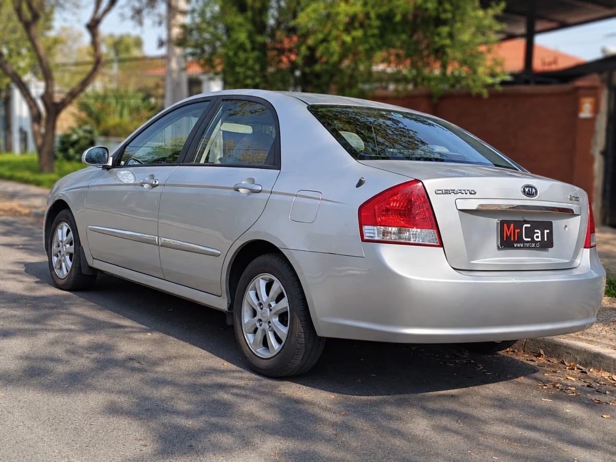 Kia Cerato Ex año 2008