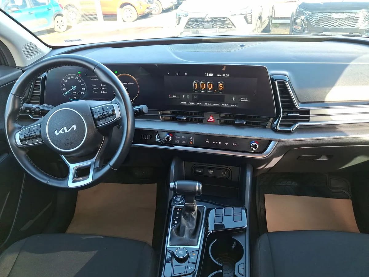 Kia Sportage 2.0 Ex Dies 2wd 8at 5p año 2025
