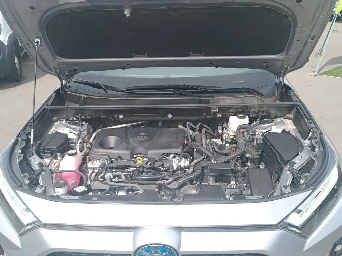 Toyota Rav 4 2.5 Xse Hybrid 4x2 Cvt At 5p año 2024