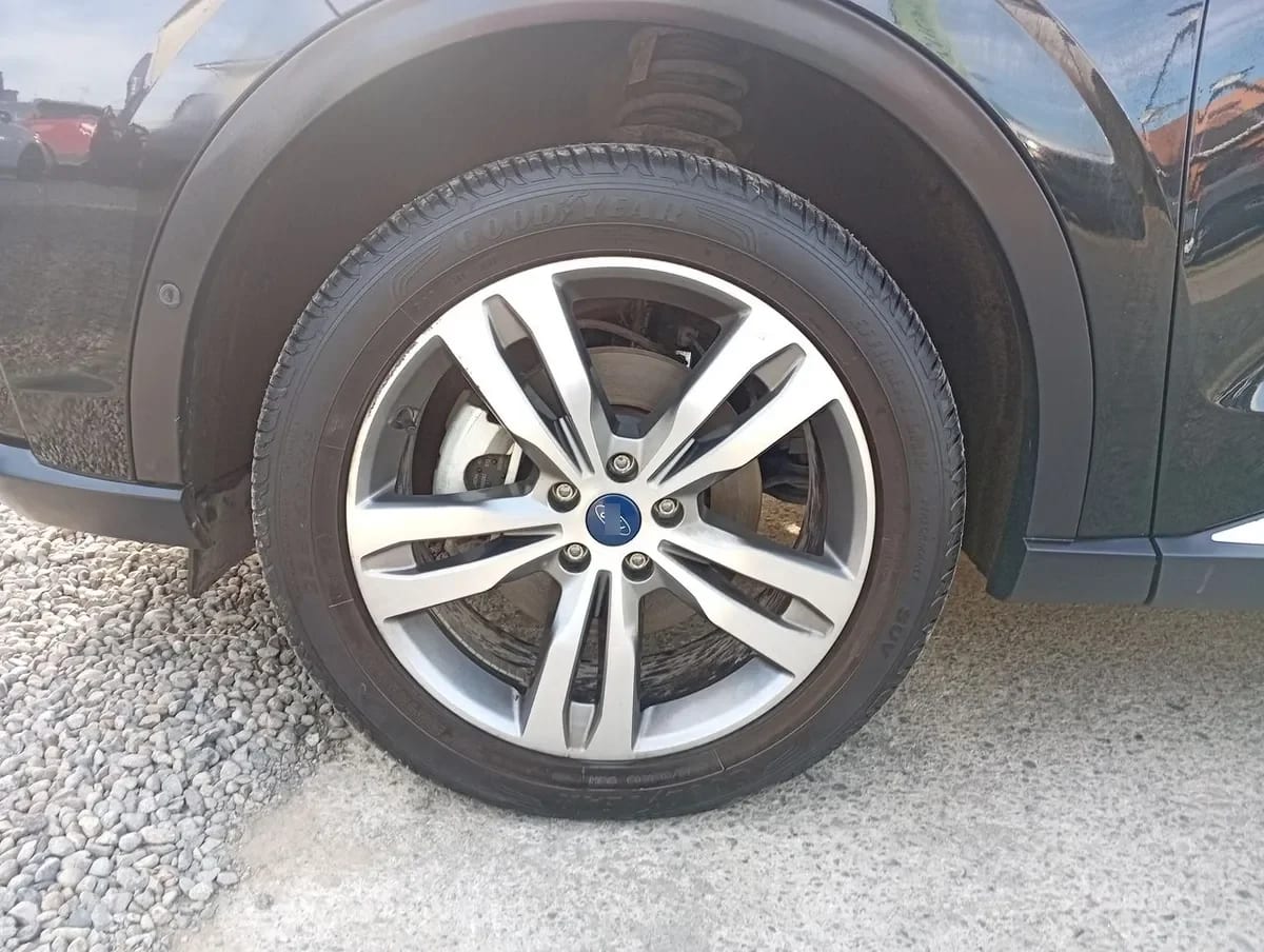 Ford Territory 1.5 Titanium 4x2 At 5p año 2024