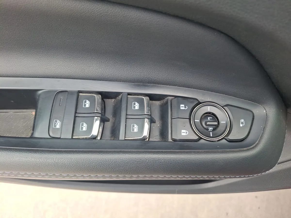 Ford Territory 1.5 Titanium 4x2 At 5p año 2024