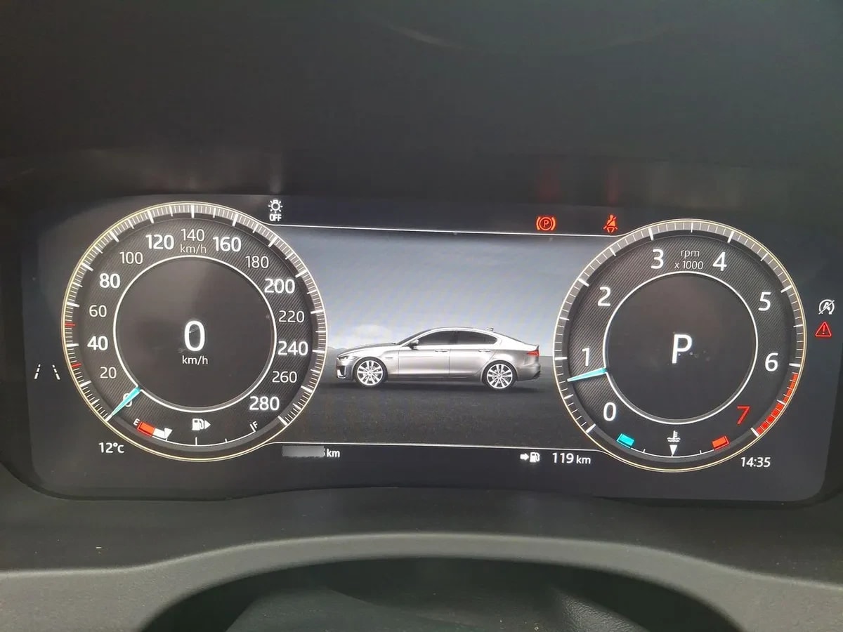 Jaguar Xe 2.0 R Dynamic S Rwd 4x2 250hp At 4p año 2024