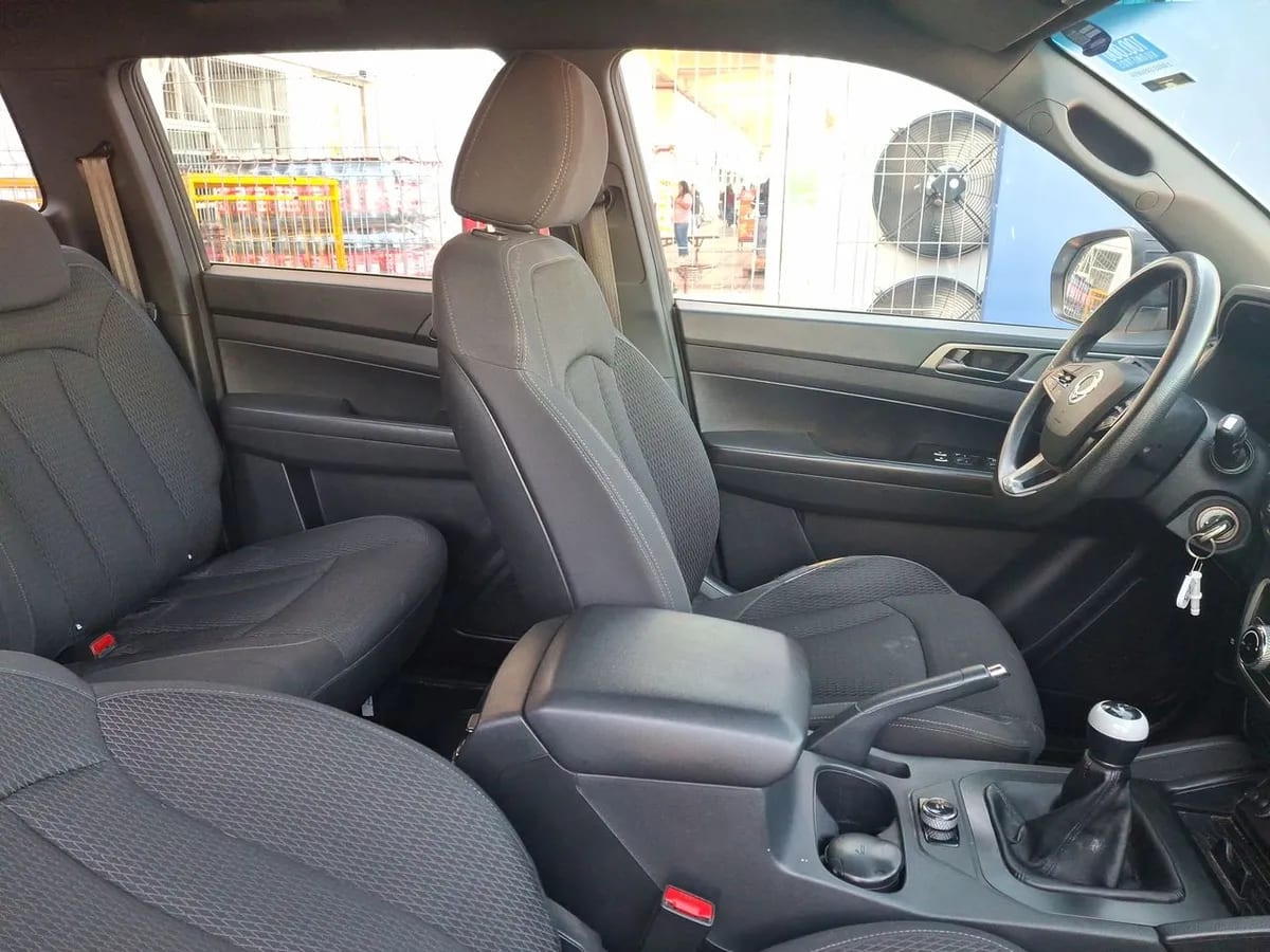 Ssangyong Musso 2.2 Grand Glx Td Diesel 4wd Mt6 4p año 2022