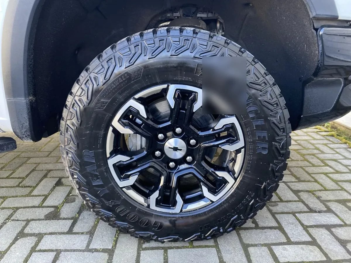 Chevrolet Silverado 6.2 Zr2 4x4 At 4p año 2023