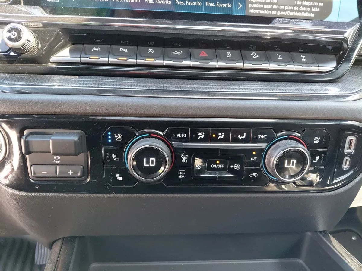 Chevrolet Silverado 6.2 Zr2 4x4 At 4p año 2023
