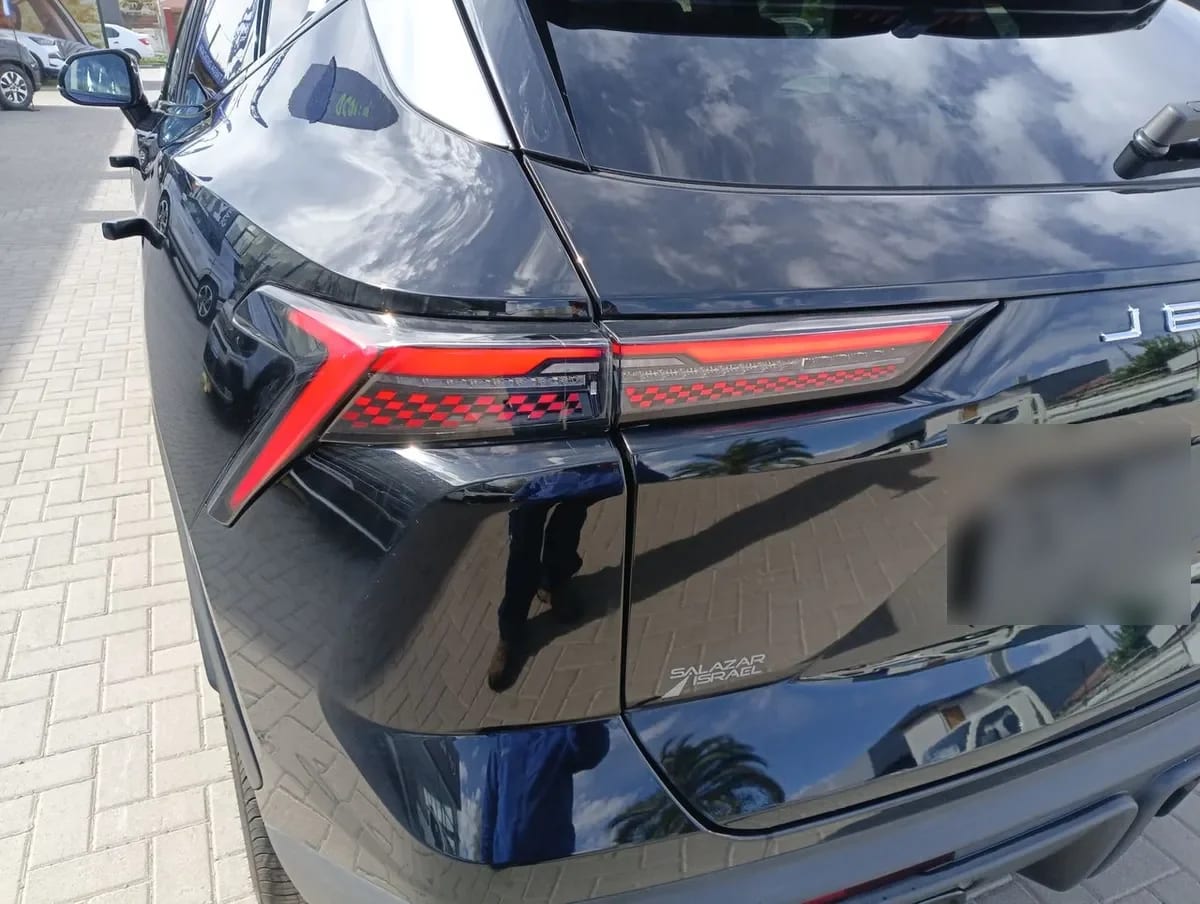Jetour Dashing 1.6t Gdi Limited 4x2 Dct At 5p año 2026