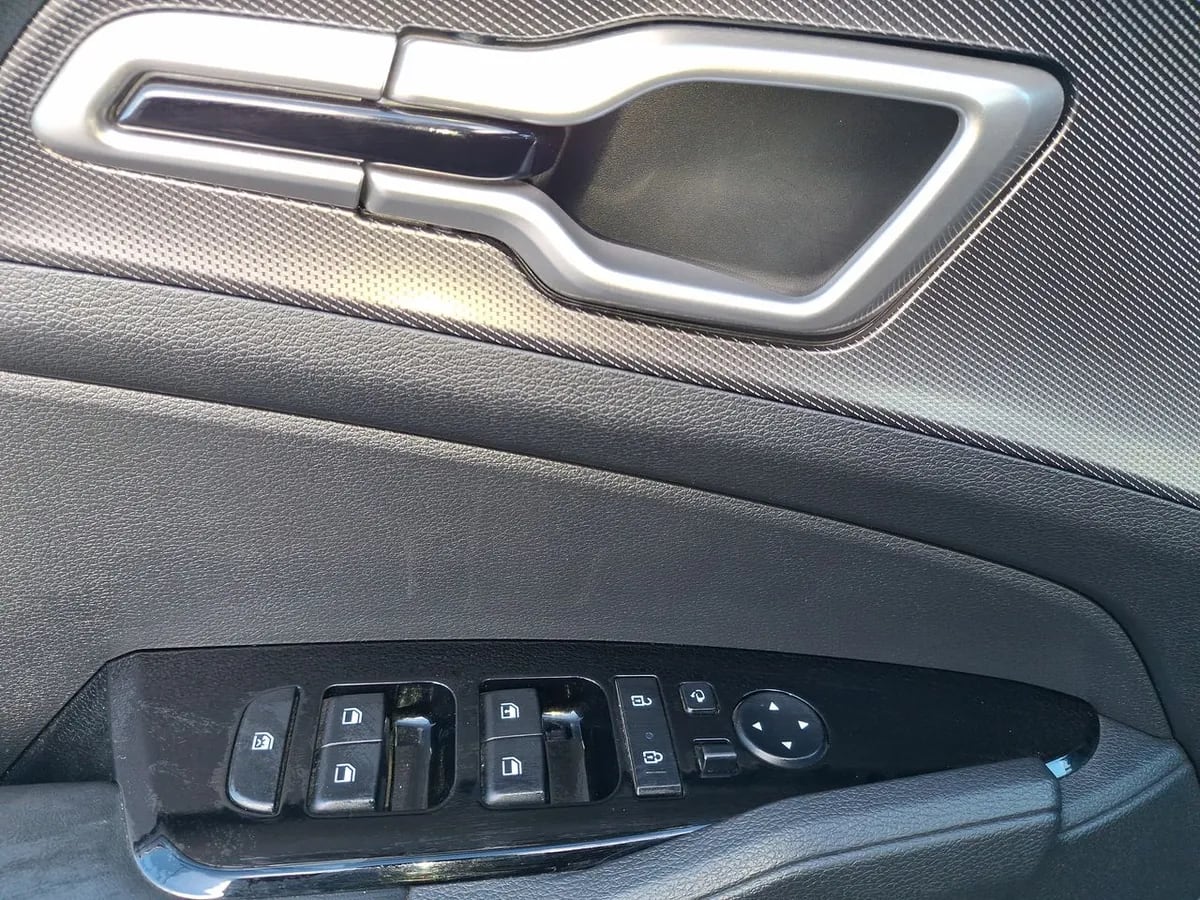 Kia Sportage 2.0 Ex Dies 2wd 8at 5p año 2025