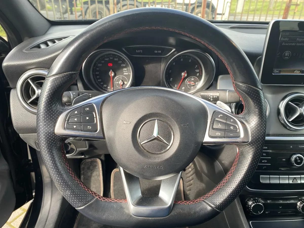 Mercedes-Benz Gla 250 2.0 4matic 4x4 At 5p año 2019