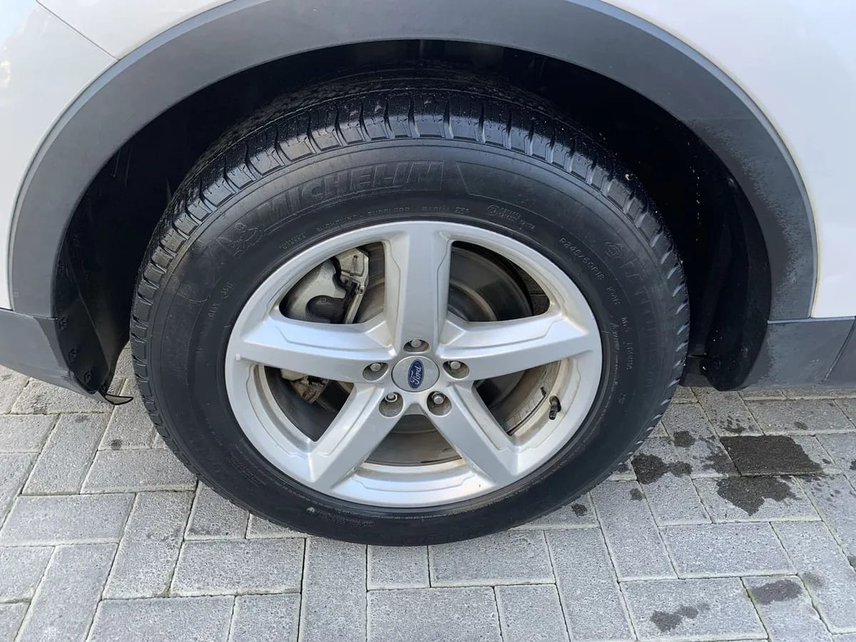 Ford Explorer 3.5 Xlt 4x2 At 5p año 2018