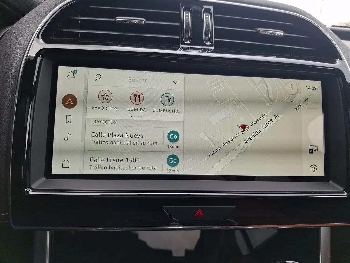 Jaguar Xe 2.0 R Dynamic S Rwd 4x2 250hp At 4p año 2024