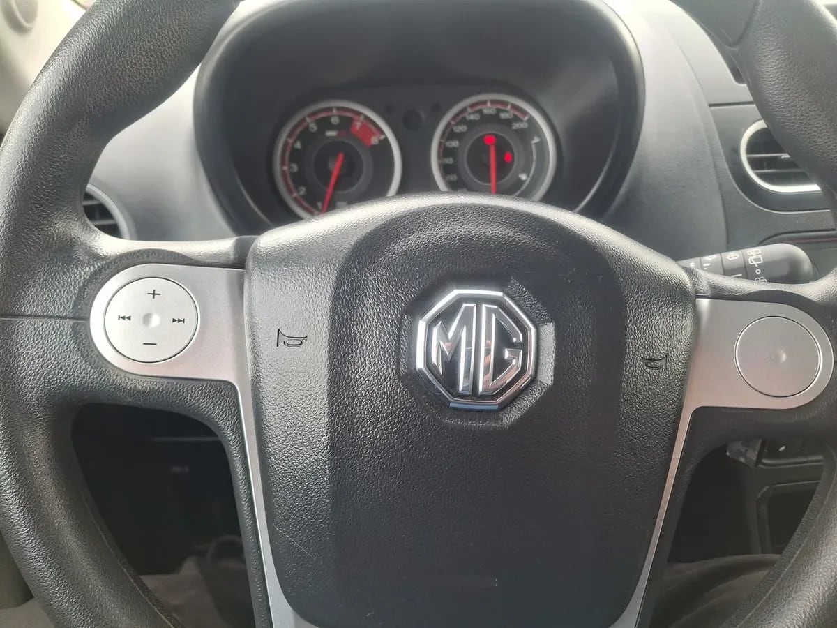 MG 3 1.5 Std 4x2 Hb Mt 5p año 2019
