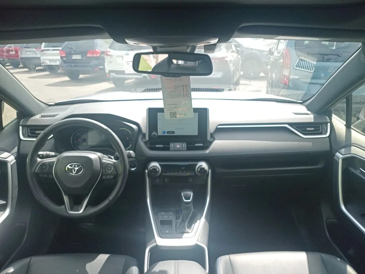 Toyota Rav 4 2.5 Xse Hybrid 4x2 Cvt At 5p año 2024