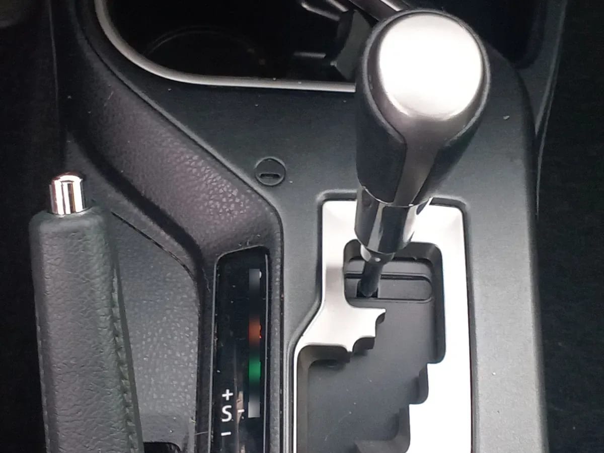 Toyota Rav 4 2.5 Adventure 4x4 At 5p año 2019