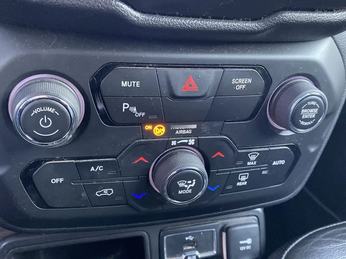 Jeep Renegade 1.8 Longitud 4x2 At 5p año 2019