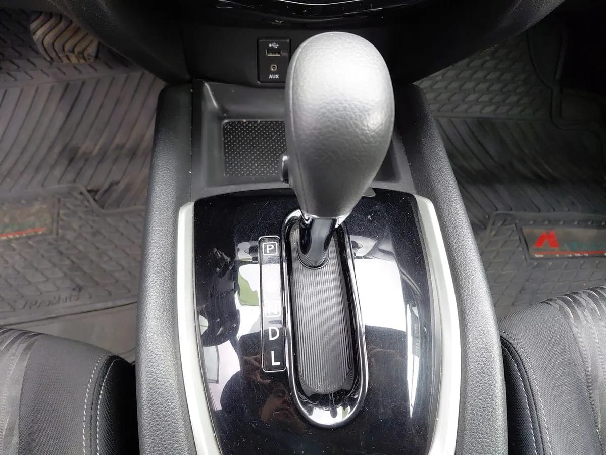Nissan X-Trail 2.5 Drive 4x2 Cvt 2f At 5p año 2019