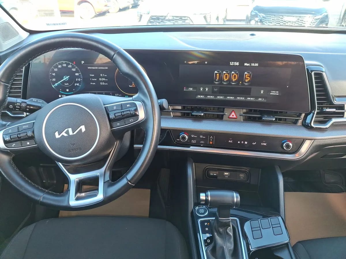 Kia Sportage 2.0 Ex Dies 2wd 8at 5p año 2025