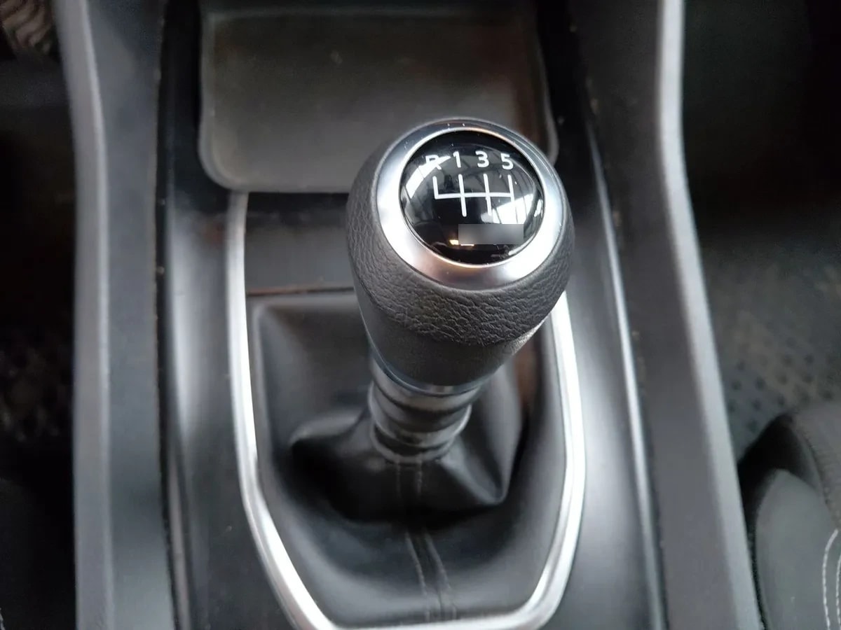 Nissan Qashqai 1.3t Advance 2wd Mt 5p año 2023