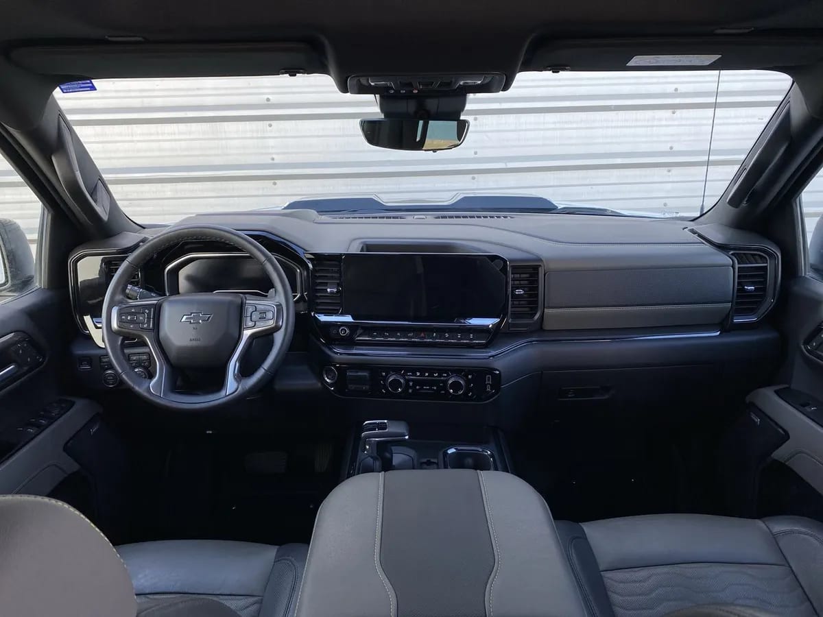 Chevrolet Silverado 6.2 Zr2 4x4 At 4p año 2023