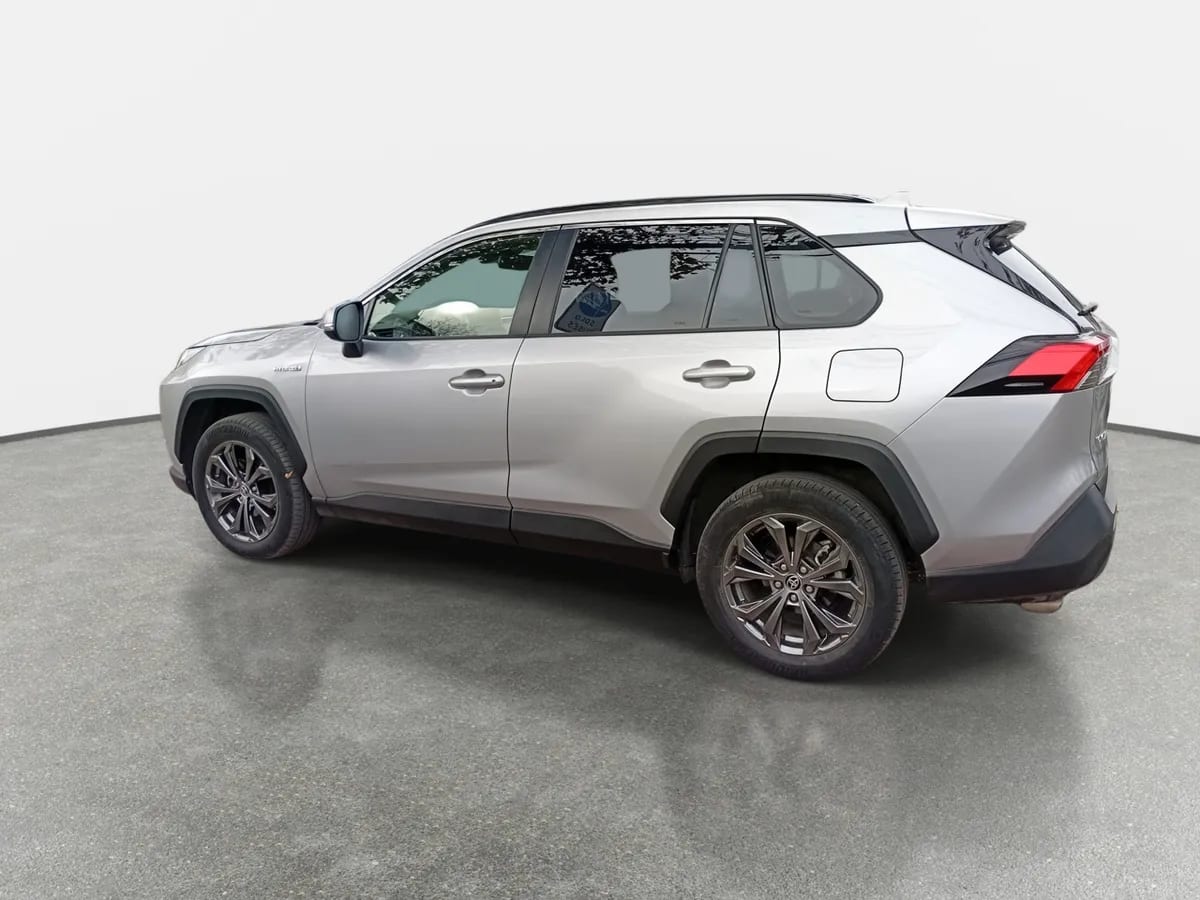 Toyota Rav 4 2.5 Xle Hybrid Hv 4x2 Cvt At 5p año 2023
