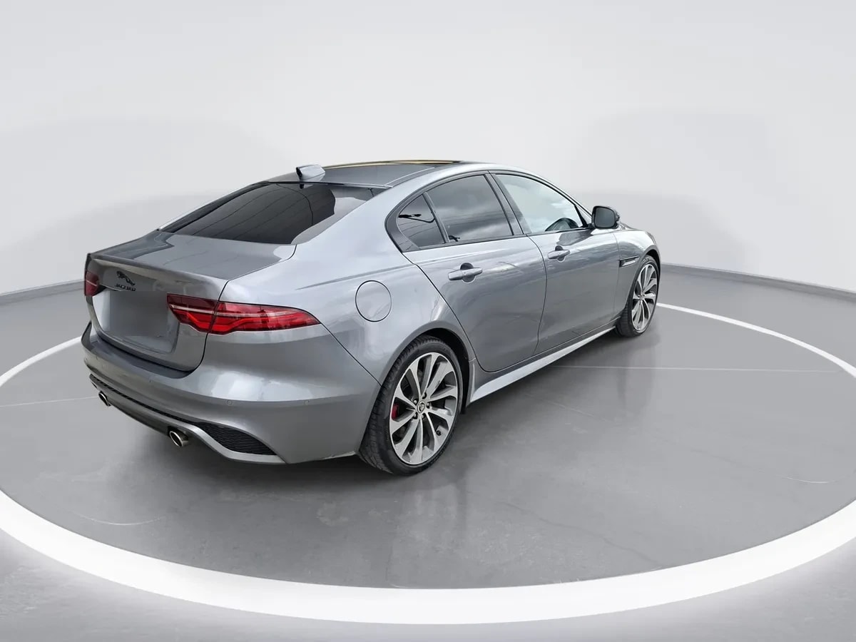 Jaguar Xe 2.0 R Dynamic S Rwd 4x2 250hp At 4p año 2024