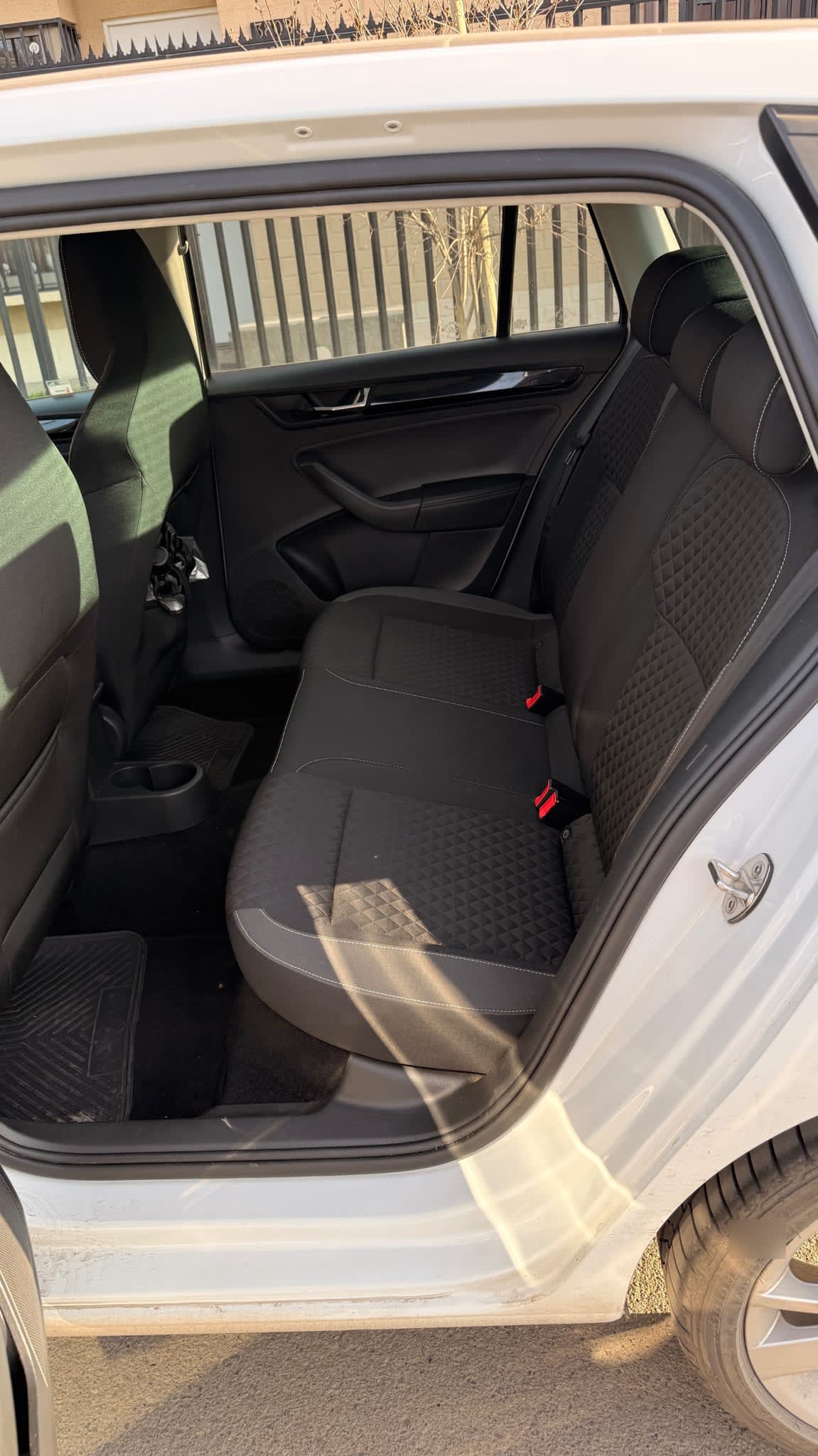 SKODA SPACEBACK 1.4 Tsi Style Dsg At año 2018