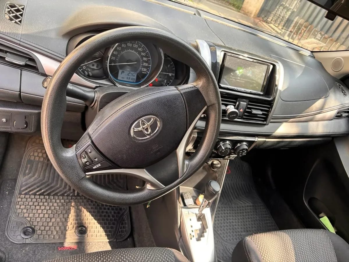 TOYOTA YARIS Otra año 2017