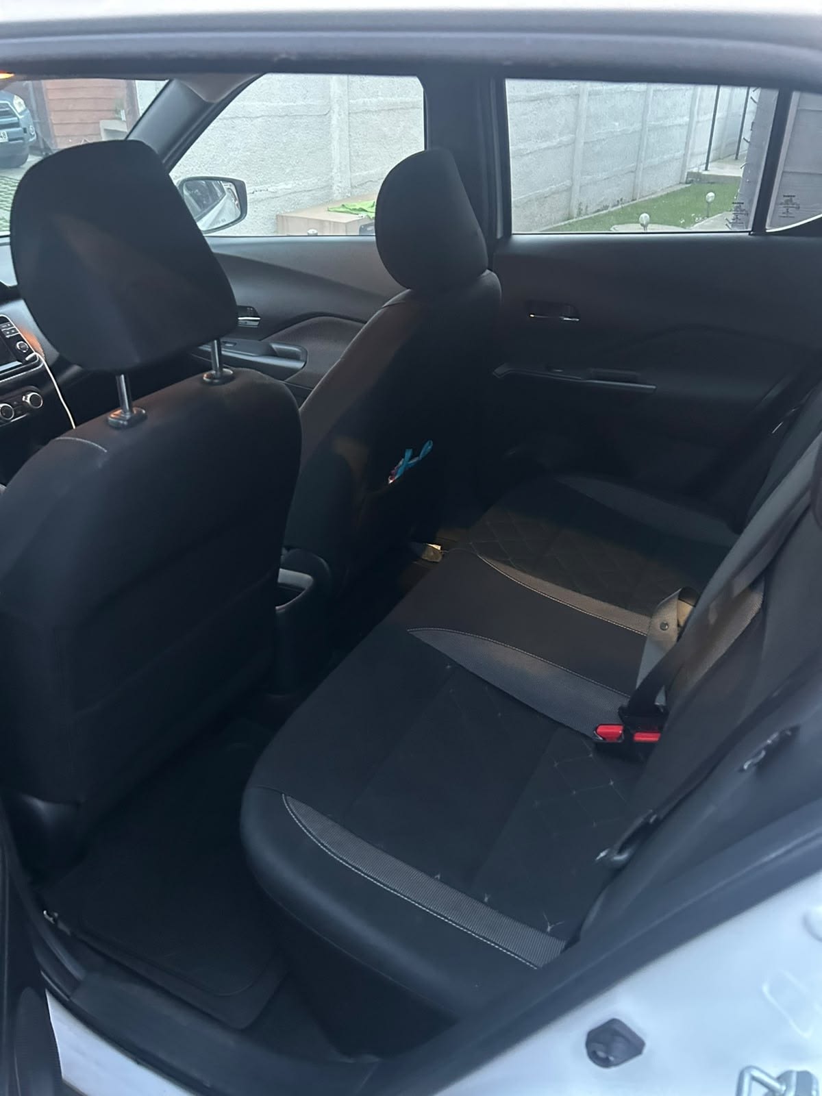 NISSAN KICKS 1.6 Advance Mt año 2019