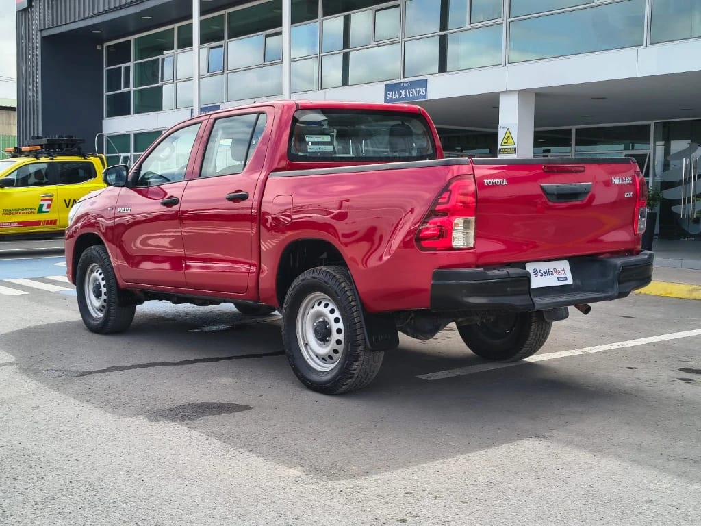 Toyota Hilux Hilux Dx Tss 4x4 Mt año 2024