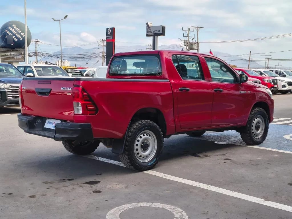 Toyota Hilux Dc 4x4 2.4 D Dx Mt año 2024