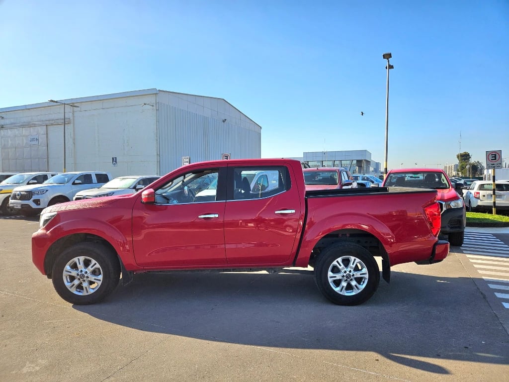 Nissan Navara Navara Dc 4x2 2.3tdi Xe año 2023