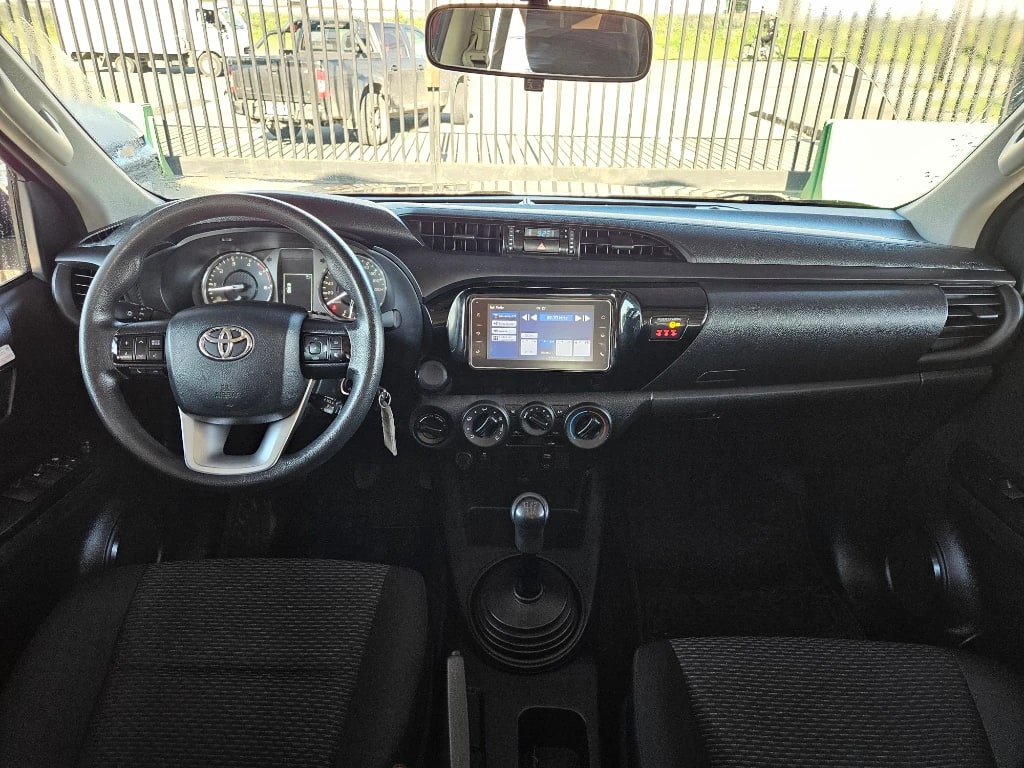 Toyota Hilux Hilux Dc 4x4 2.4 D Dx Mt año 2024