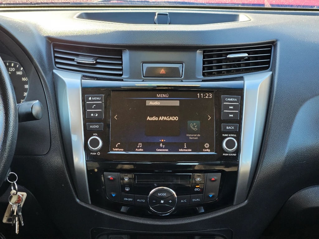 Nissan Navara Navara Dc 4x2 2.3tdi Xe año 2023
