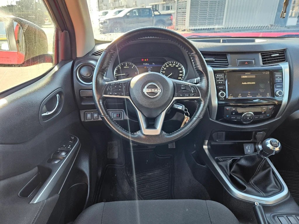 Nissan Navara Navara Dc 4x2 2.3tdi Xe año 2023