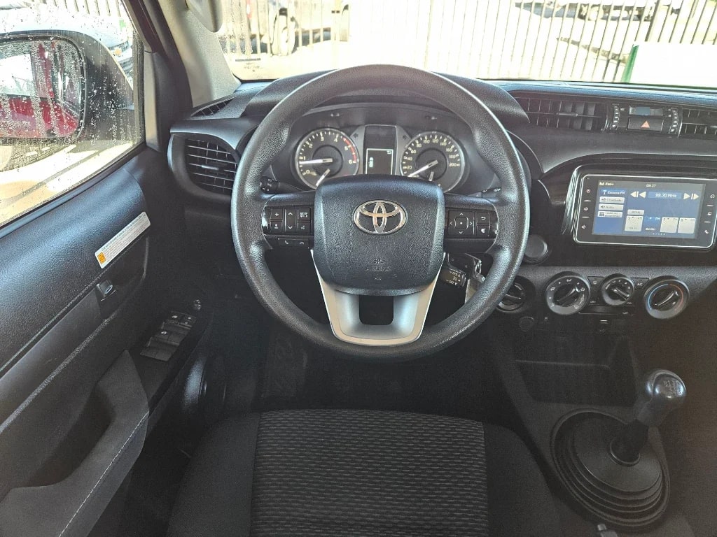 Toyota Hilux Hilux Dc 4x4 2.4 D Dx Mt año 2024