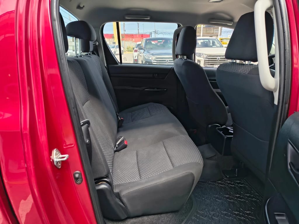 Toyota Hilux Hilux Dx Tss 4x4 Mt año 2024