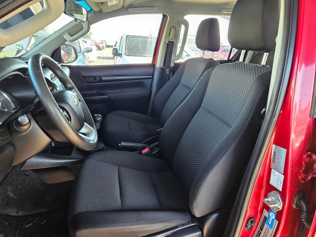 Toyota Hilux Hilux Dc 4x4 2.4 D Dx Mt año 2024